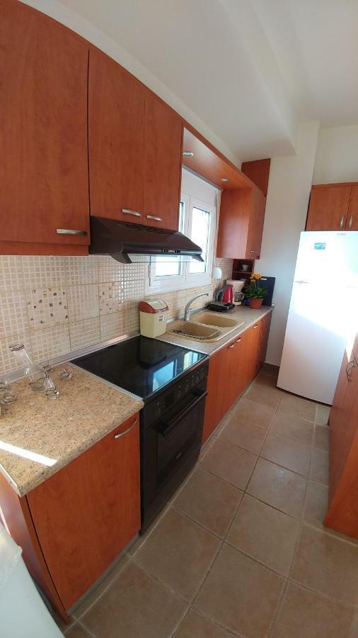 Villa Golden Ammos Sea View Каламаки Экстерьер фото
